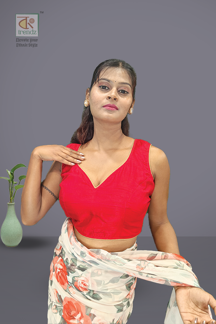 ডিজাইনার স্লিভলেস ব্লাউজ