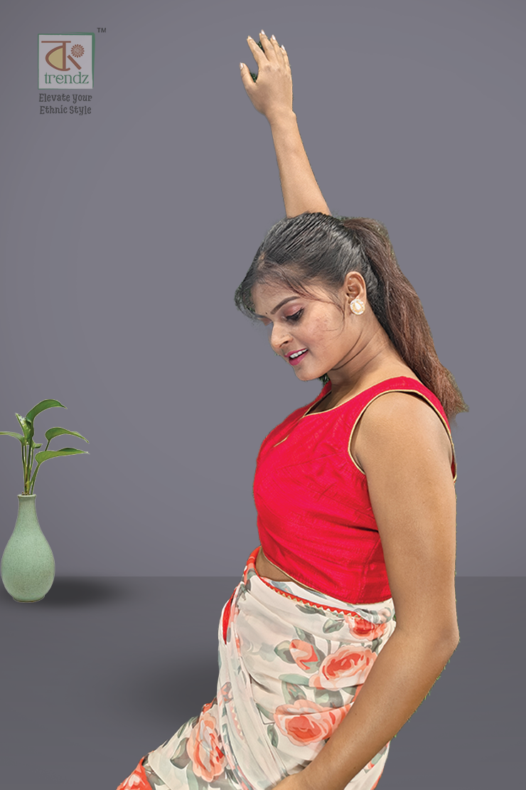 ডিজাইনার স্লিভলেস ব্লাউজ