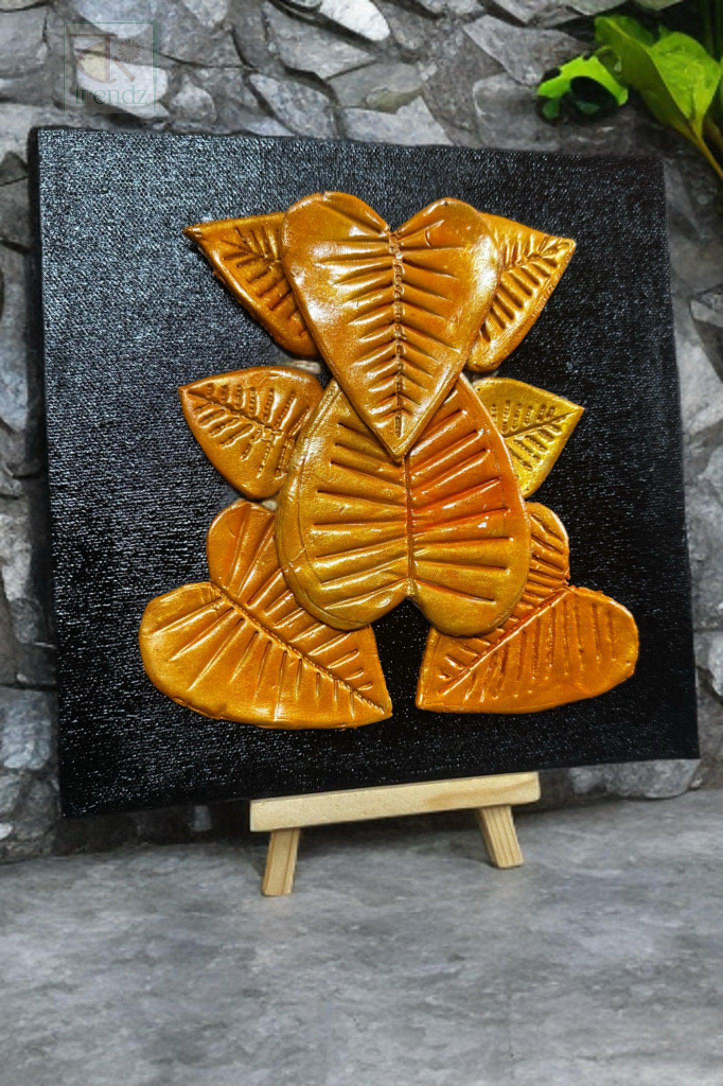 Terracotta Patrakar Bappa Decor