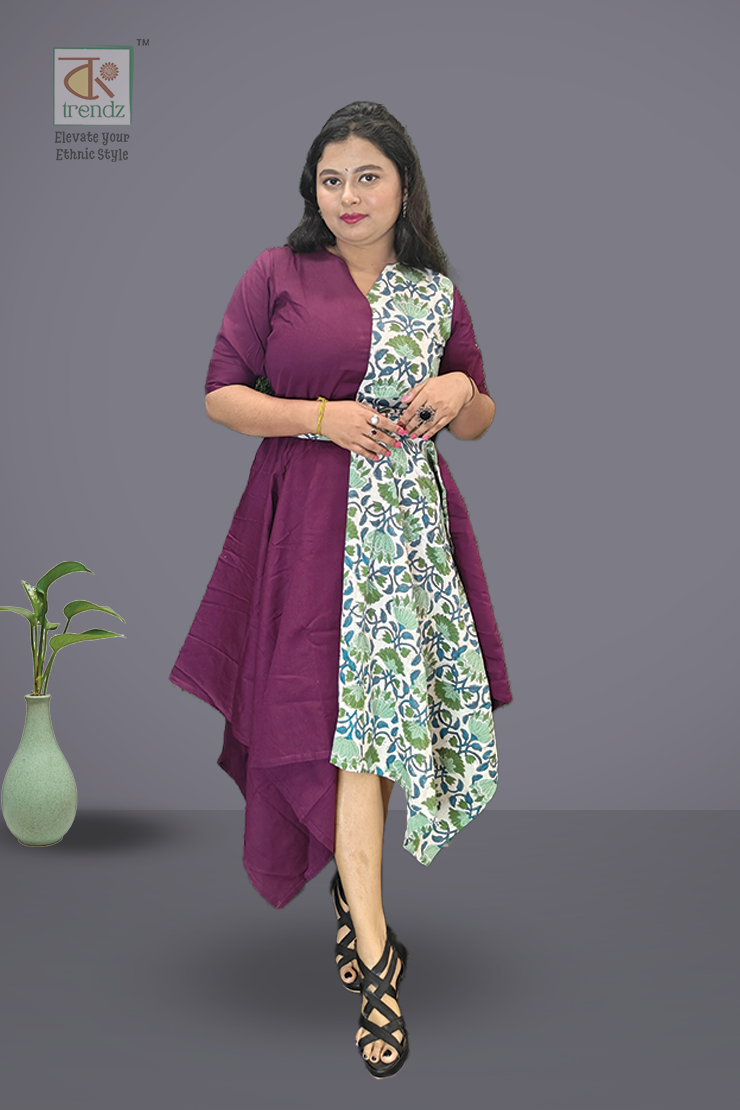 বেল্ট সহ কাউল ড্রেস