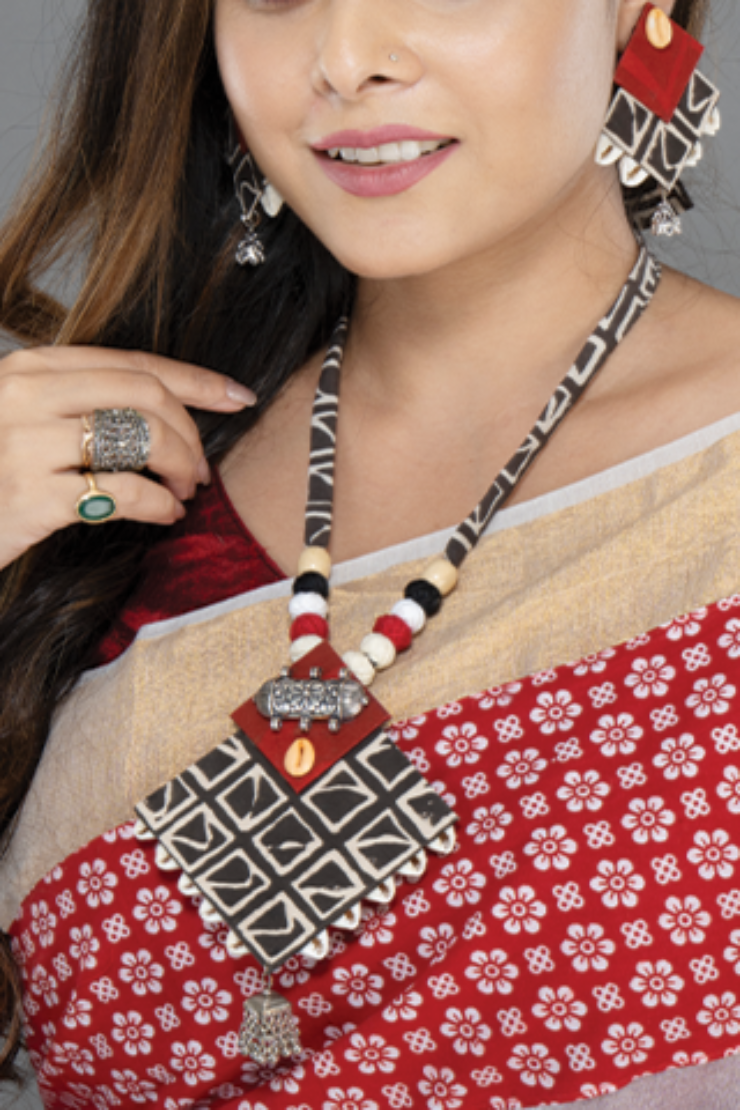 কাপড়ের জুয়েলারি সেট ১