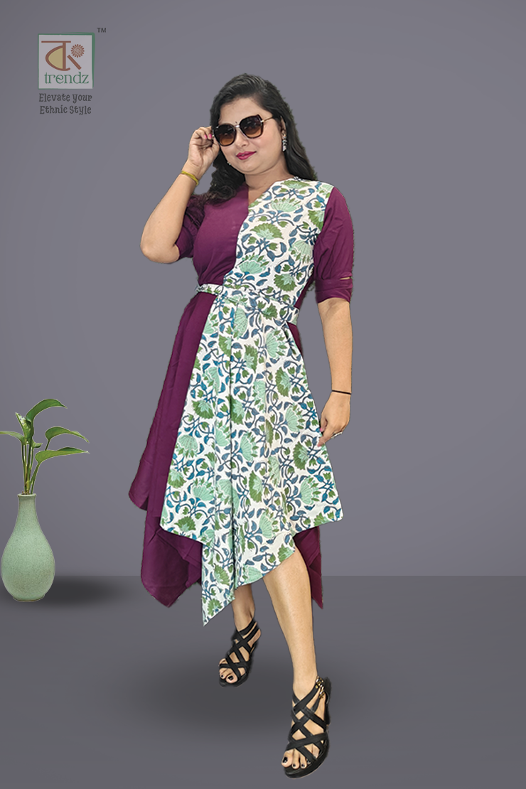 বেল্ট সহ কাউল ড্রেস