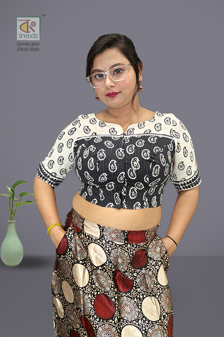 মায়ামোহিনী ডিজাইনার ব্লাউজ