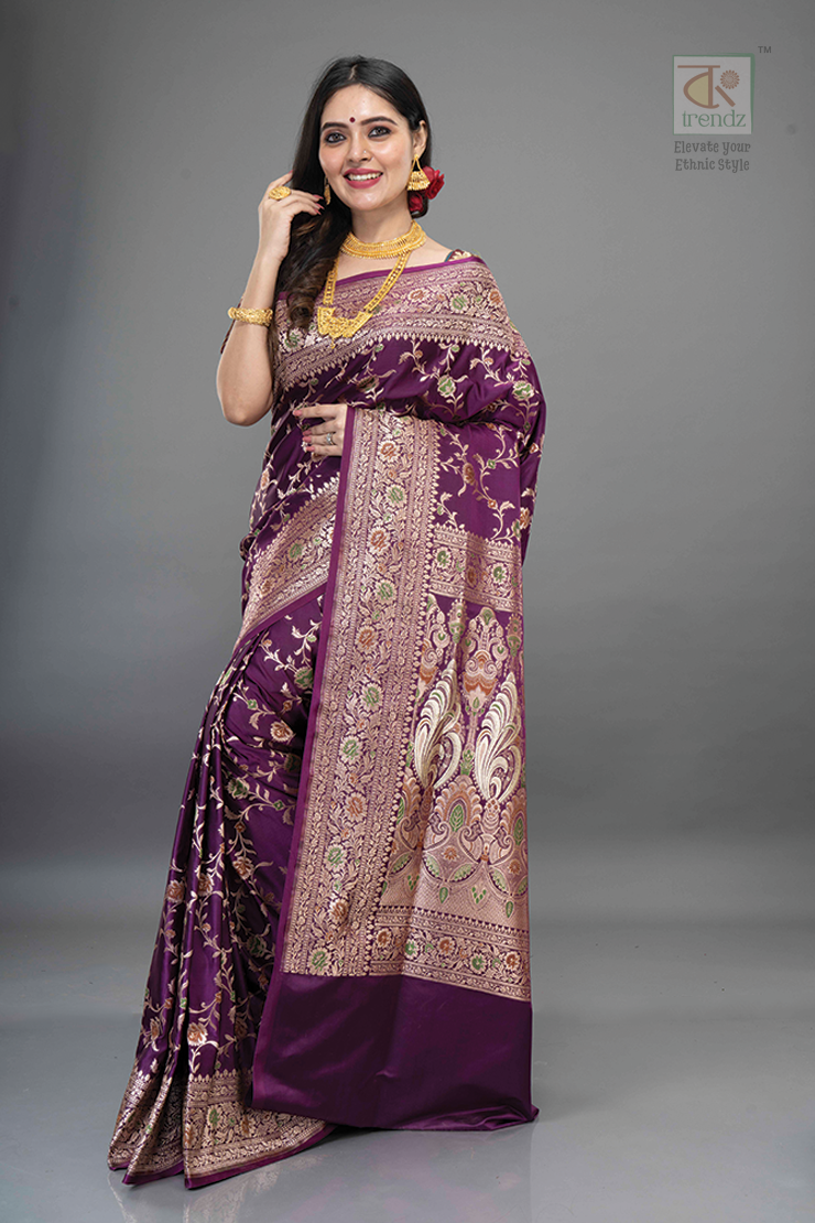 মার্জিত খাঁটি বেনারসি শাড়ি