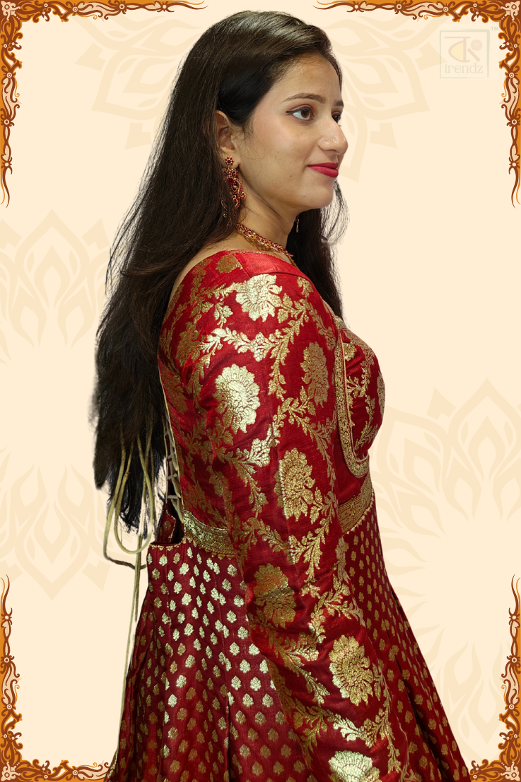 Designer Bridal Banarasi Gown with Chunni