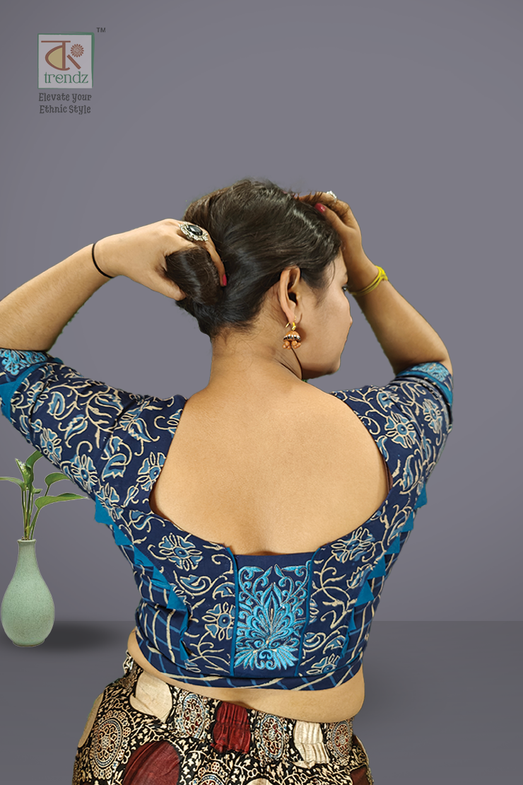 বৈশাখী ডিজাইনার ব্লাউজ