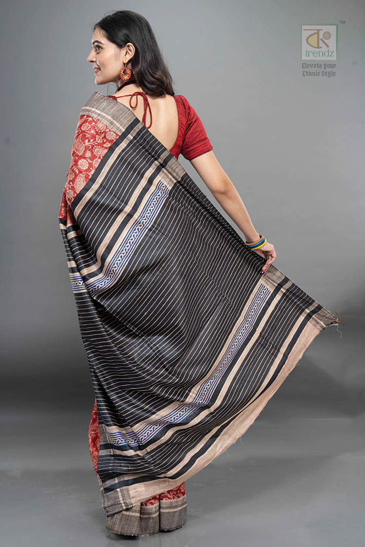 পিওর তসর ঝিছা প্রিন্টেড সিল্ক শাড়ি