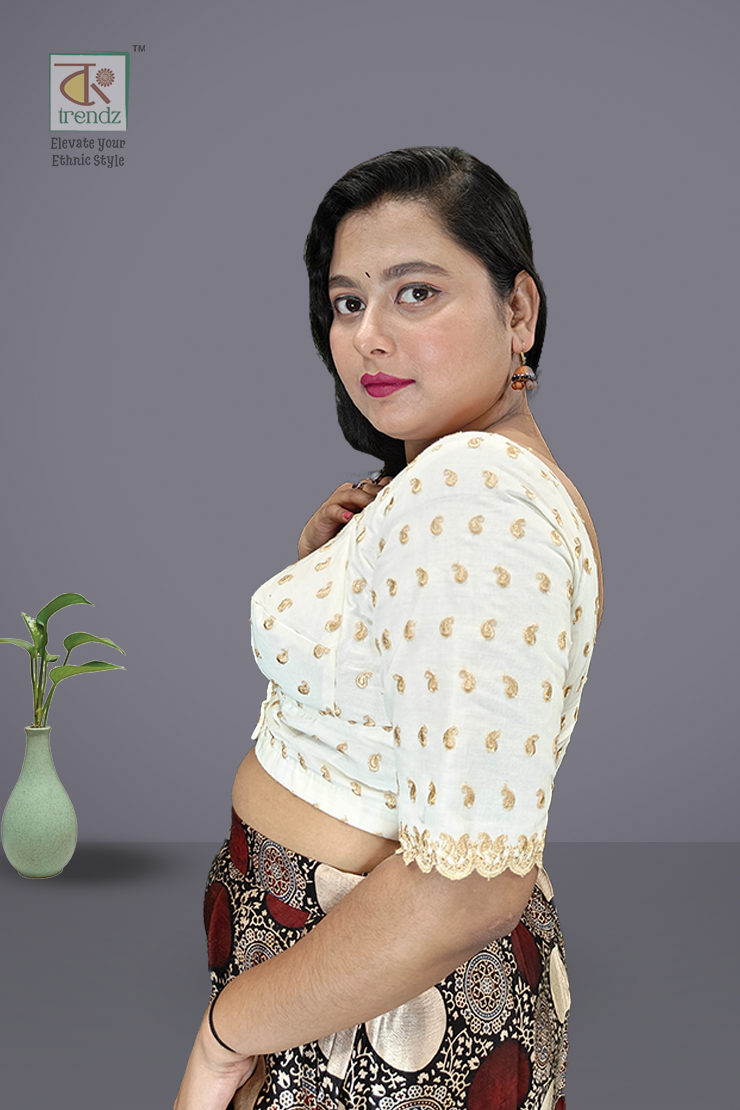 সোর্নালি সুতির ব্লাউজ