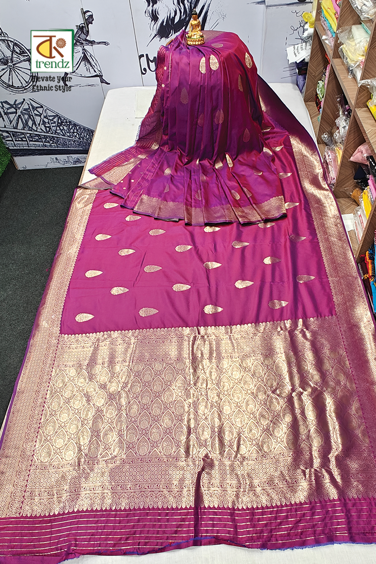 Kuhu Golden Zari Koyal Malai Silk Saree
