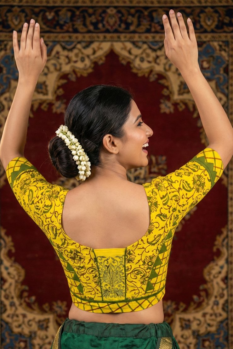 Baishakhi Special Red & White Cotton Designer Blouse | Traditional Ethnic Wear