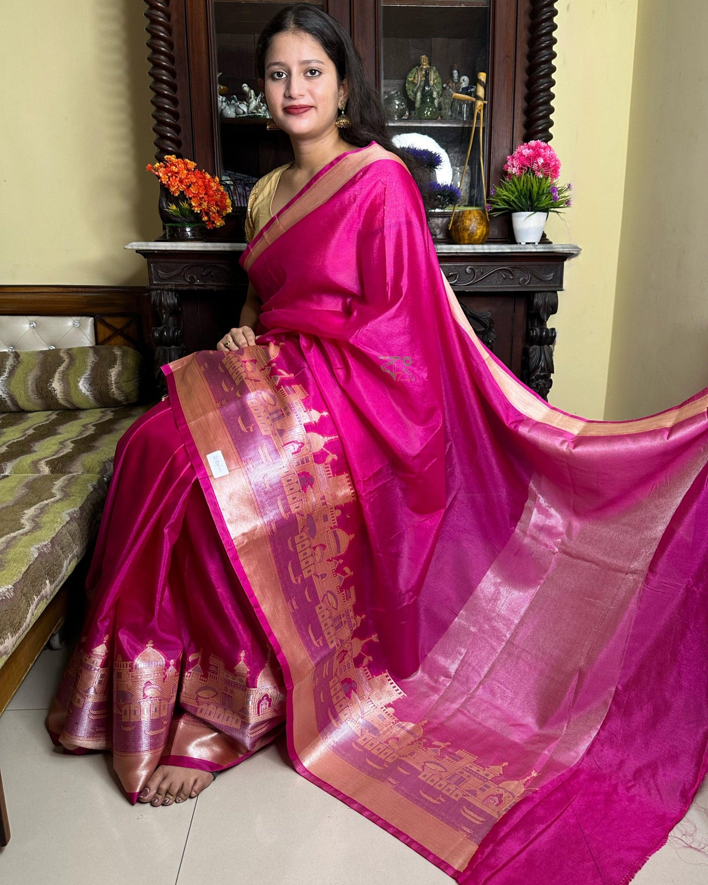 হাতে বোনা বেনারসি ঘাট গরম সিল্ক শাড়ি