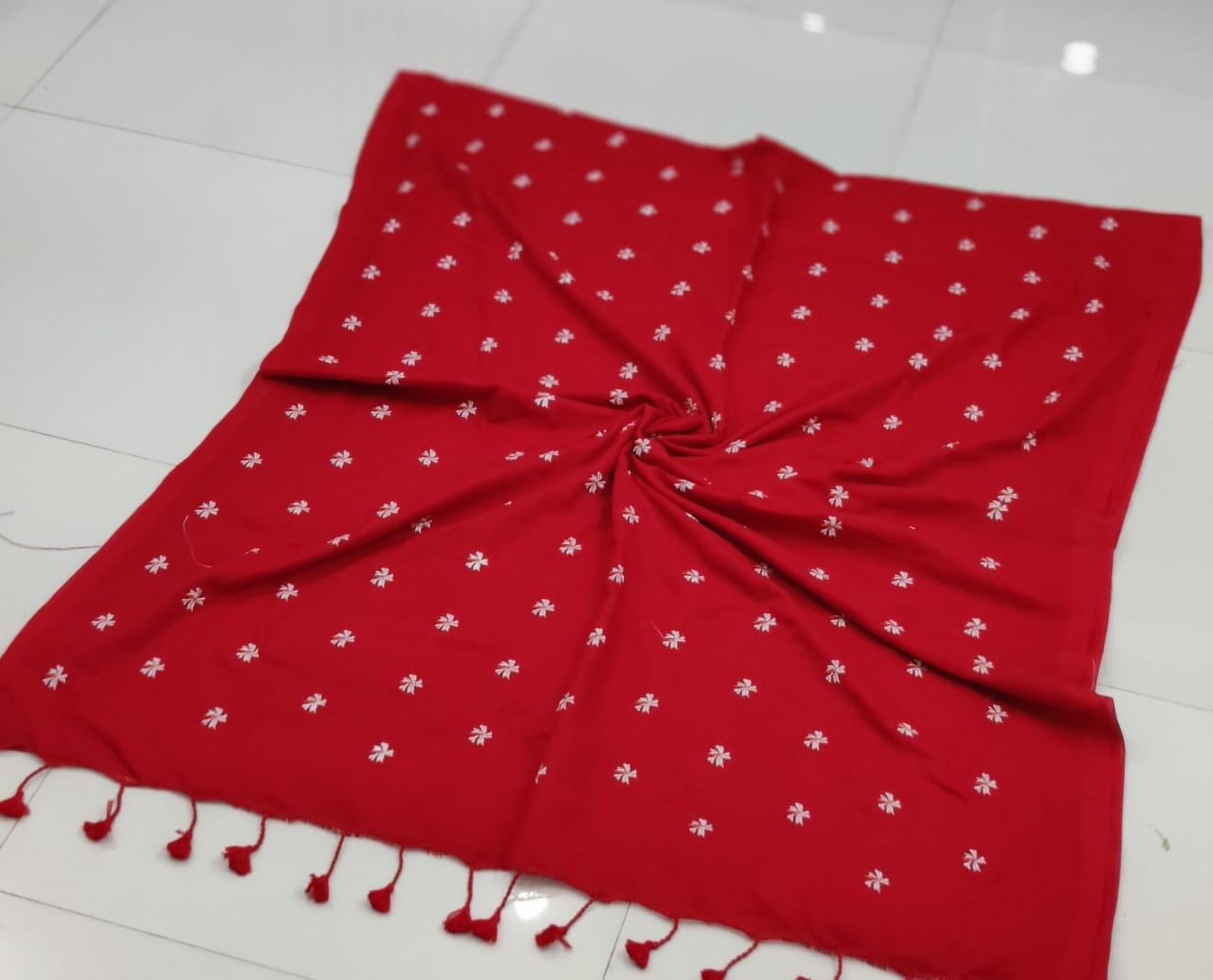 Shiuli Embroidery Cotton Handloom Saree