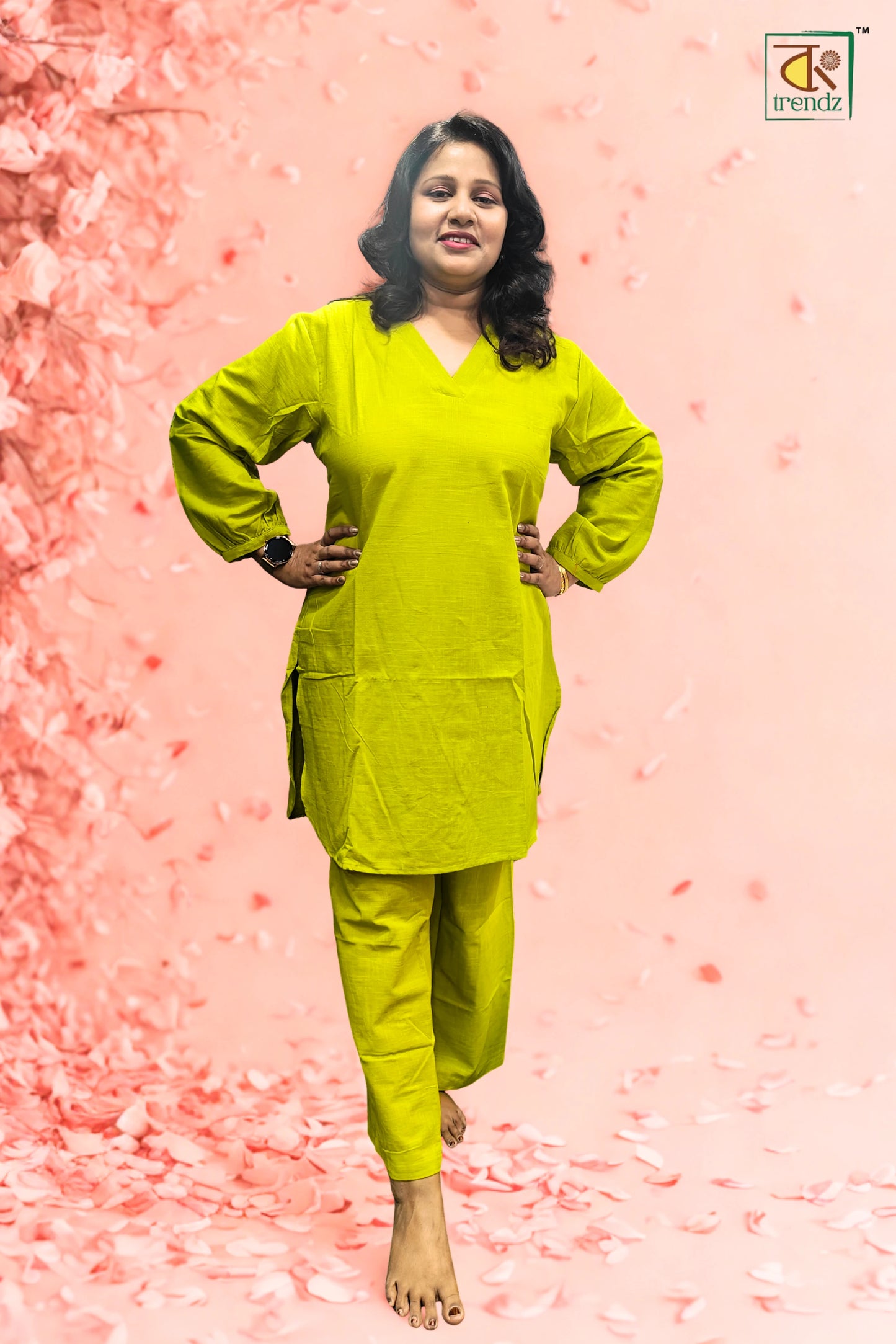 প্লেইন অফিস ওয়্যার কোঅর্ড সেট