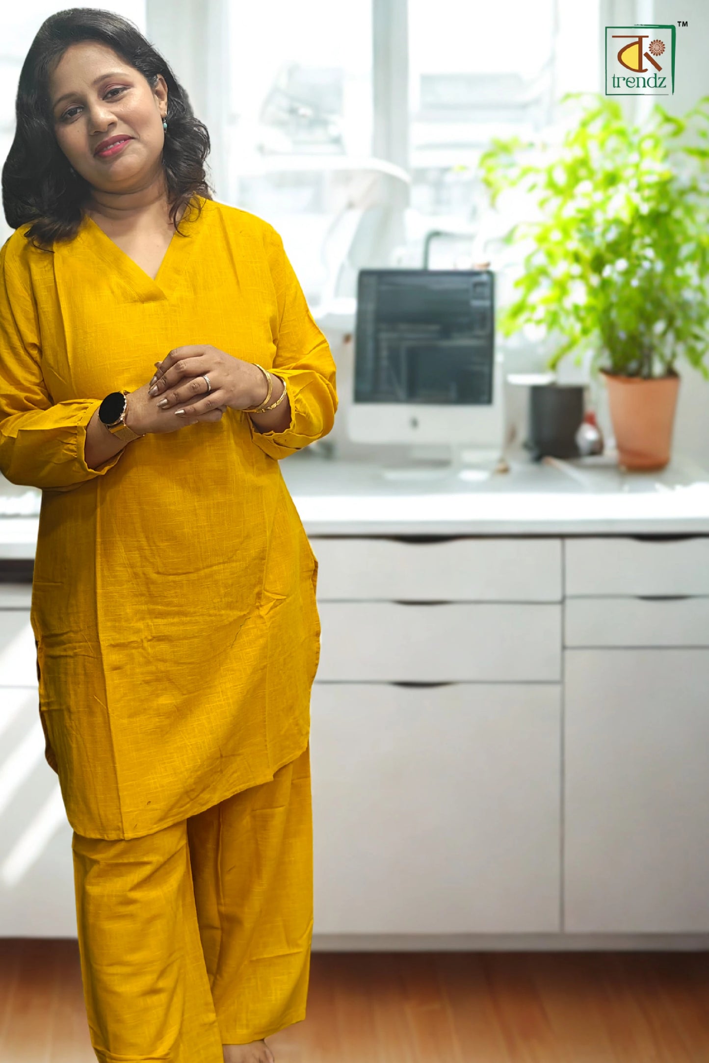 প্লেইন অফিস ওয়্যার কোঅর্ড সেট