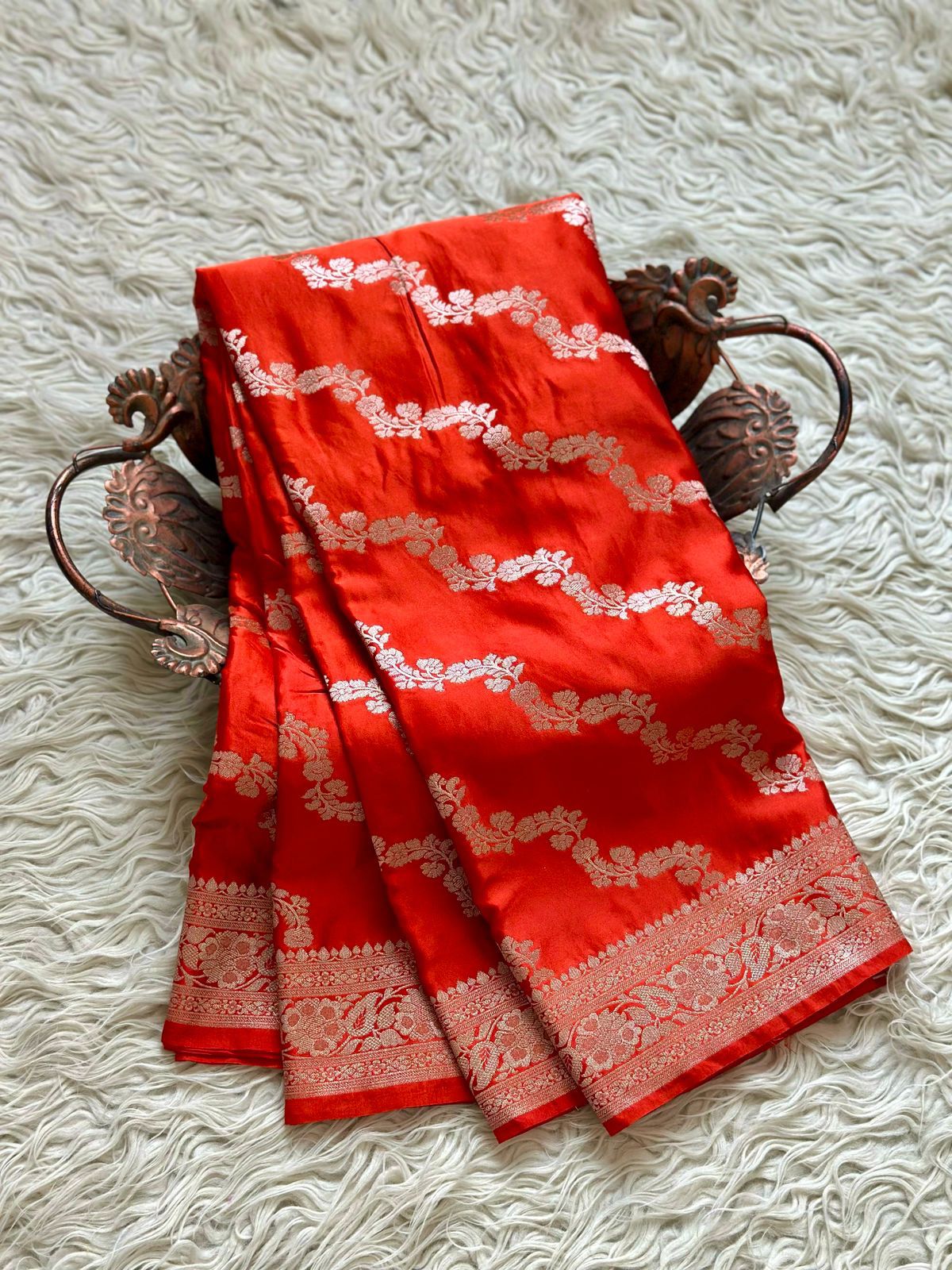 নরম মাশরু কথান সিল্ক শাড়ি