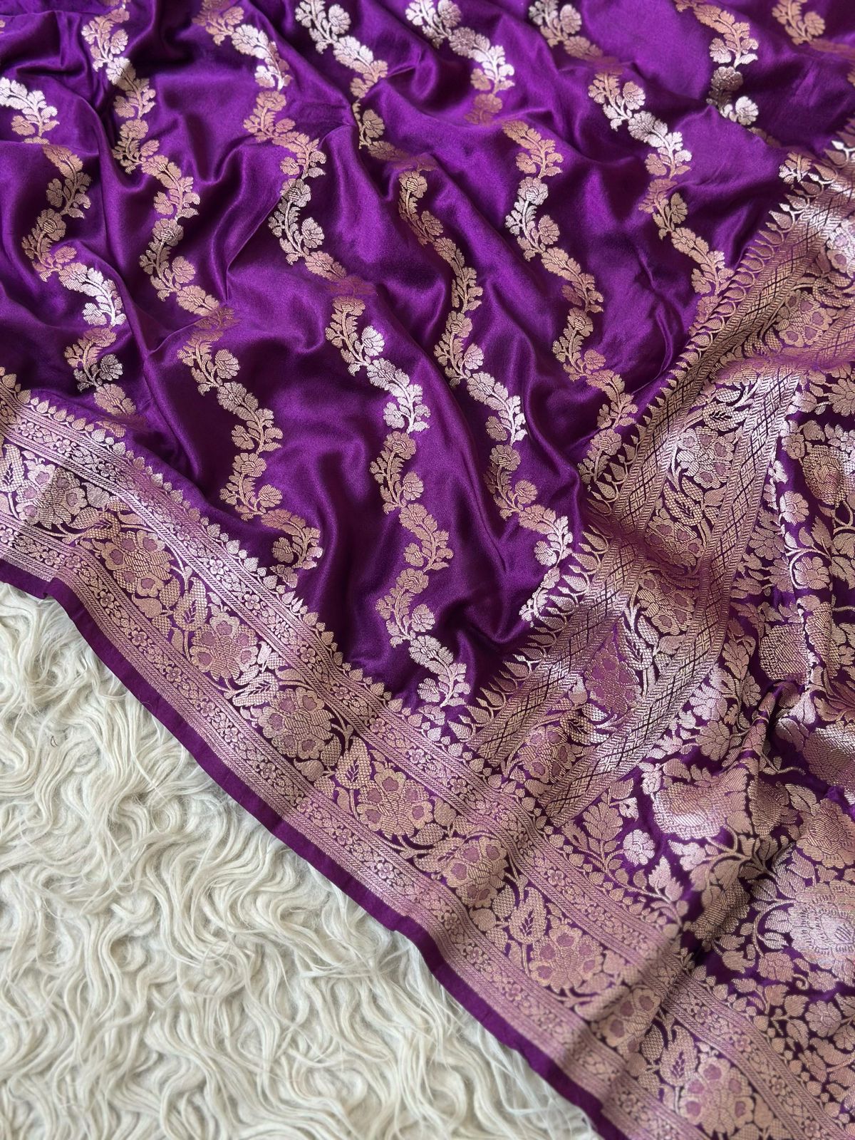 নরম মাশরু কথান সিল্ক শাড়ি