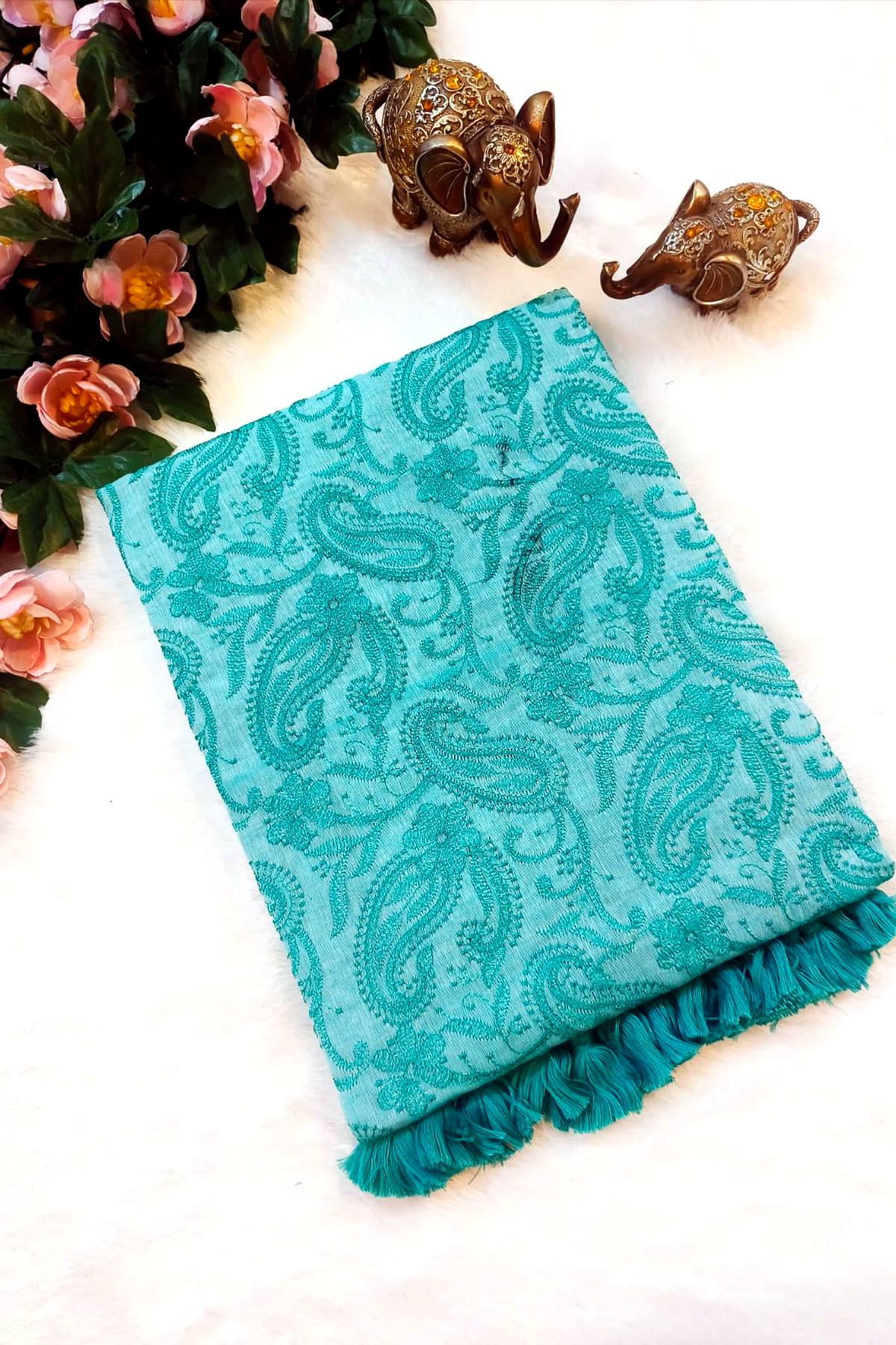 Teal Shaam-e-Awadh Lucknowi chikankari mul cotton saree – product flat lay