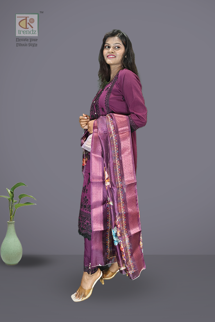 Pakistani Salwar Suit 3 Piece Set