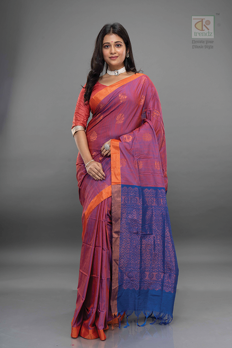 Dual tone Gadwal Saree