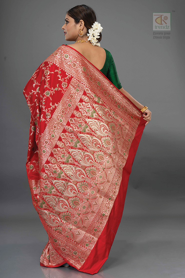 Elegant Pure Banarasi Saree