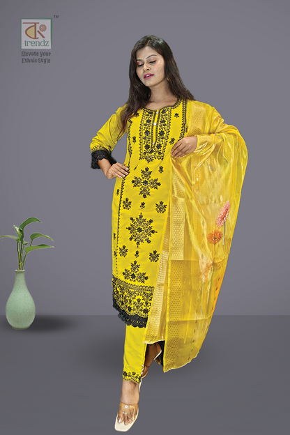 Pakistani Salwar Suit 3 Piece Set