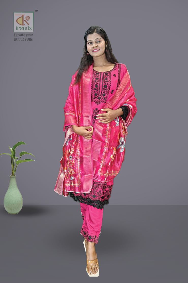 Pakistani Salwar Suit 3 Piece Set