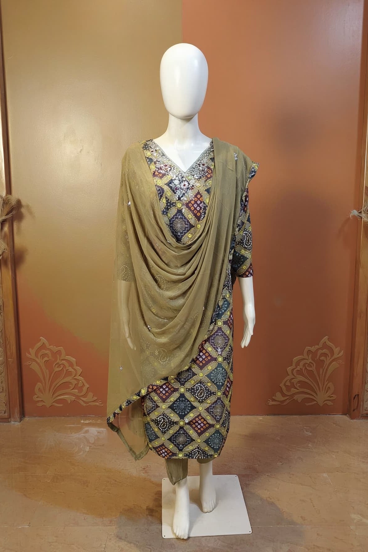 Bandhani Print Crepe Silk 3-Piece Set 