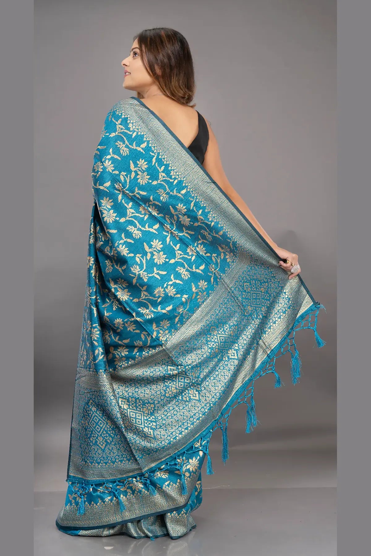 Matka Jaal Silk Saree | Wedding Silk | Bong Trendz
