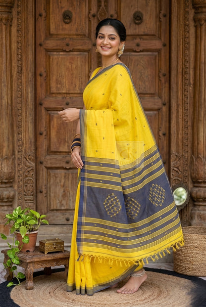 Exclusive Pure Cotton Handloom Saree with Blouse Piece | Hand Woven