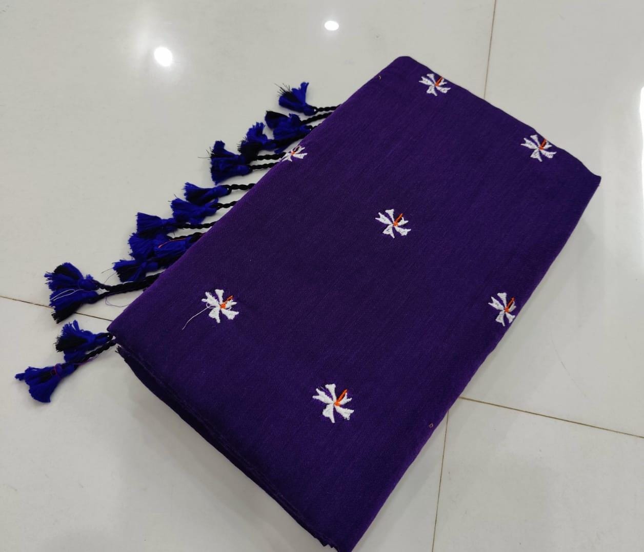 Shiuli Embroidery Khadi Saree