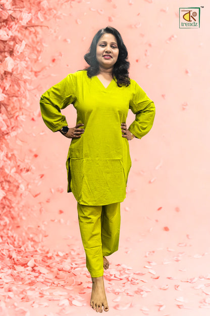 প্লেইন অফিস ওয়্যার কোঅর্ড সেট