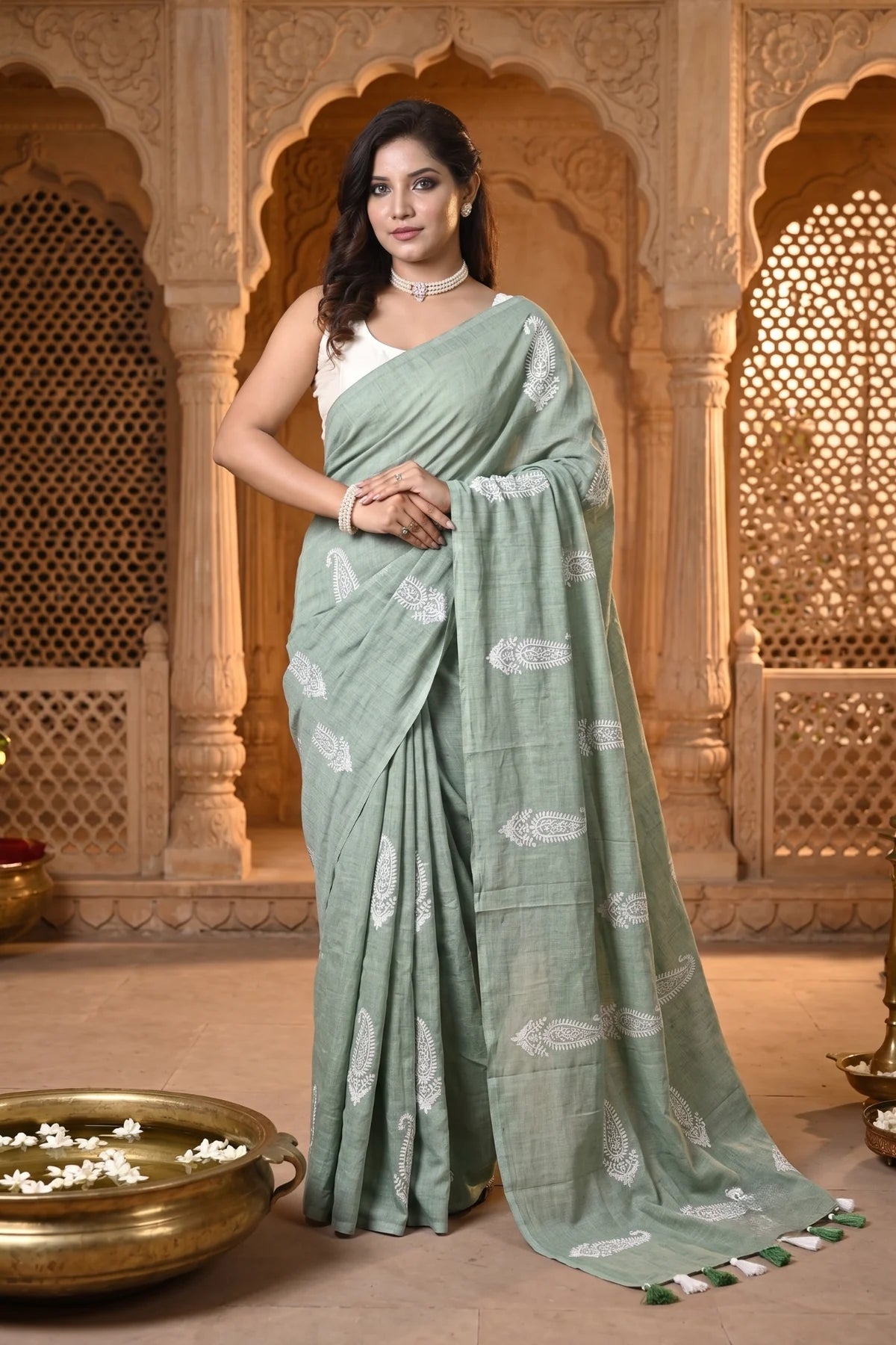 Soft Kolka Embroidered Saree – Sage Green| Embroidered Cotton Saree | Bong Trendz