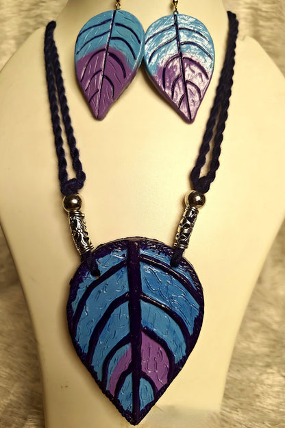Terracotta leaf pendant necklace and earrings set in ocean blue-purple ombre - handmade Bengal jewellery by Bong Trendz