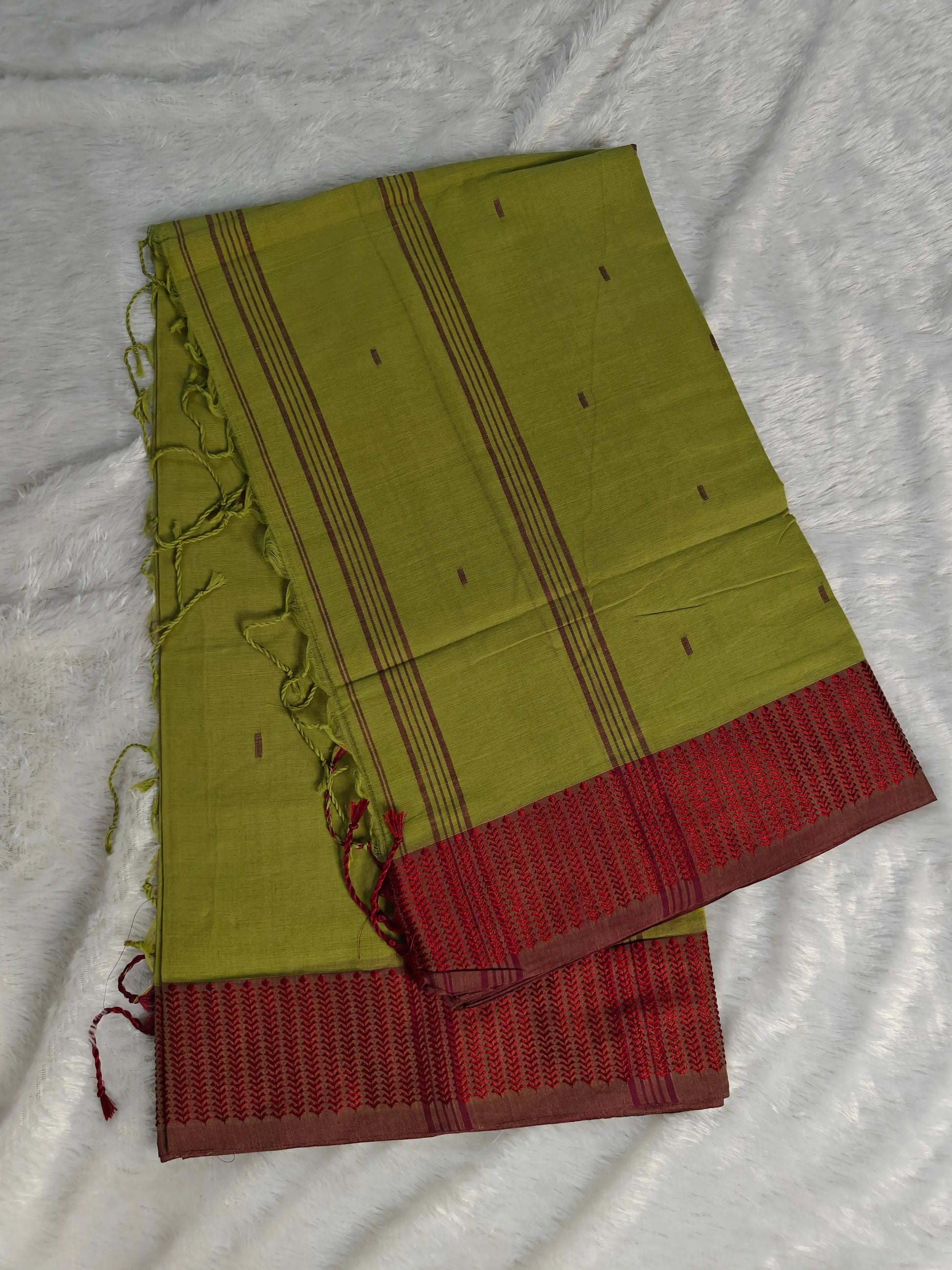 Original Picture of Mehendi Green with Maroon Border
