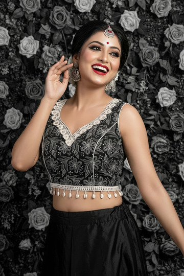 Designer Sleeveless Cotton Black Blouse - Image 1 | Bong Trendz
