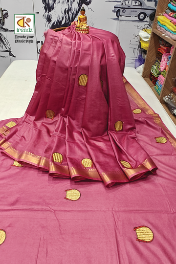Kulo Devi Durga Embroidered Silk Saree – Purple | Silk Saree Online | Bong Trendz