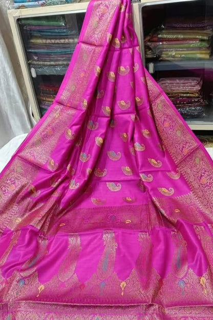 Banarasi Pure Tussar Munga Silk Saree With Zari Buti Weave in Magenta Pink with blouse piece - Bong Trendz