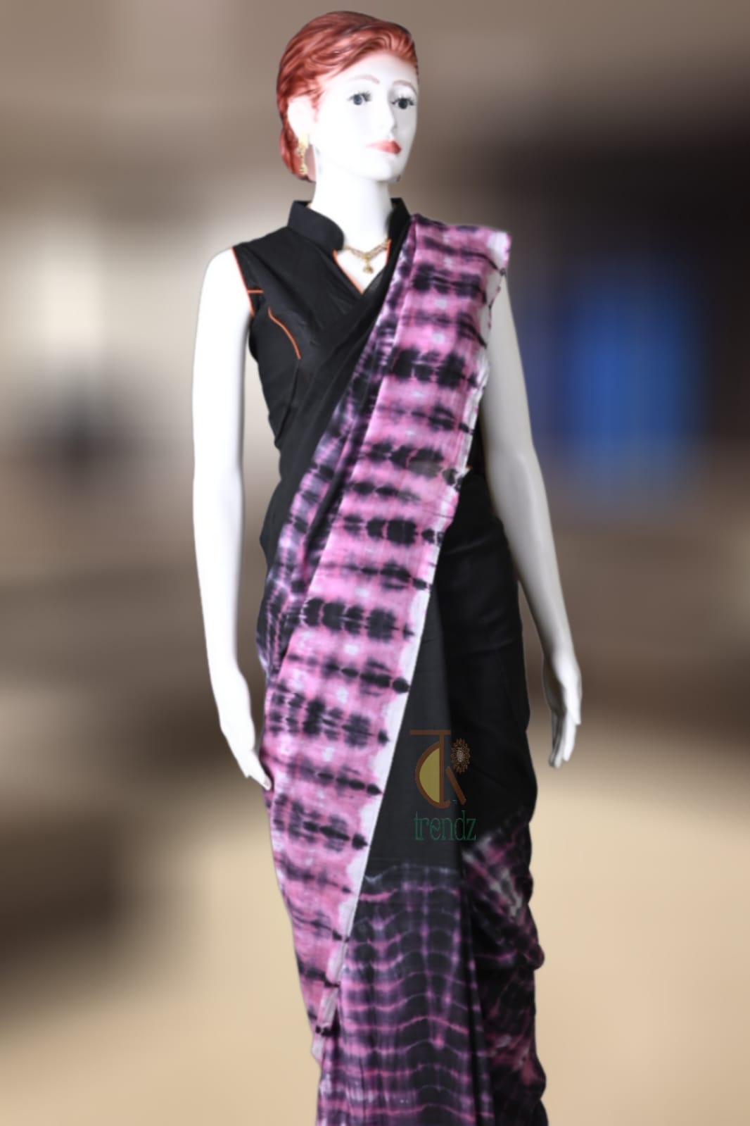 Shibori Cotton Handloom Saree - Image 3 | Bong Trendz