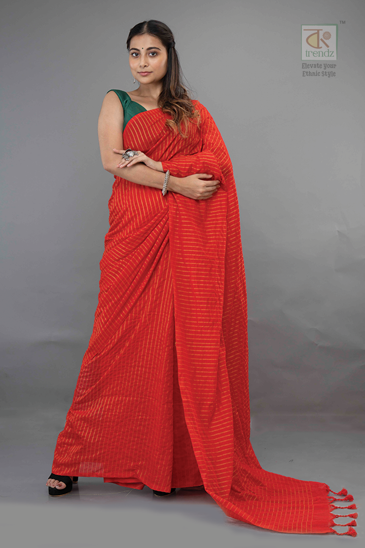 Swarnarekha Cotton Saree – Red Side View | Bengali Cotton Saree | Bong Trendz